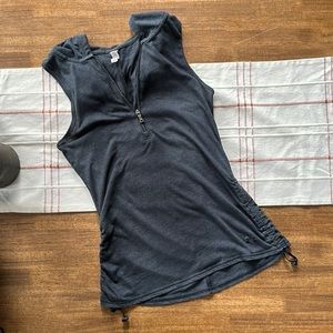 Under Armour hooded light weight tunic